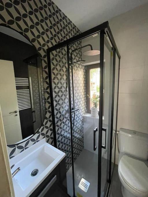 Urban Home By Unique Rooms Burgos Bagian luar foto